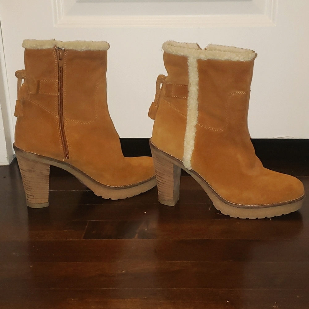 Sundance Camel Heeled Boots with Cozy Lining